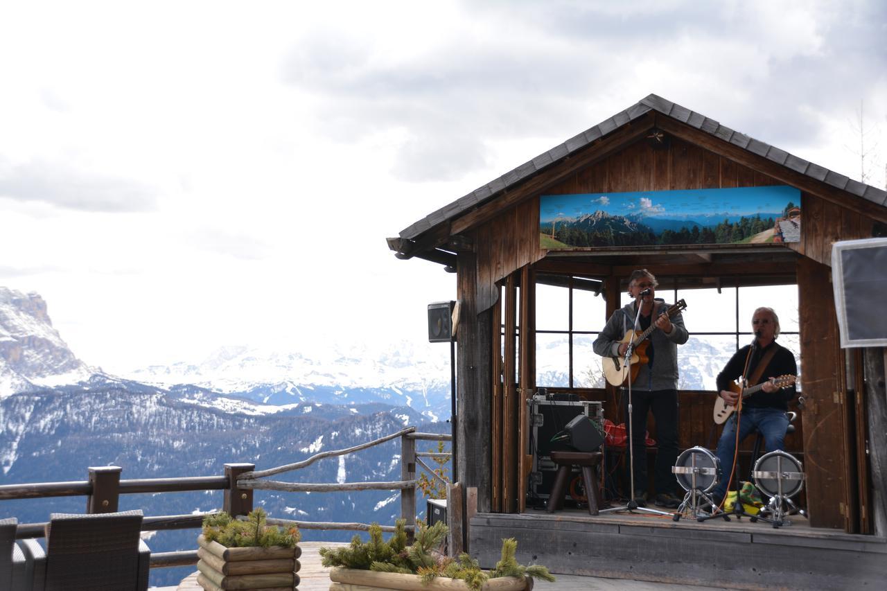 Hotel Rifugio Graziani Hütte San Vigilio Di Marebbe Esterno foto