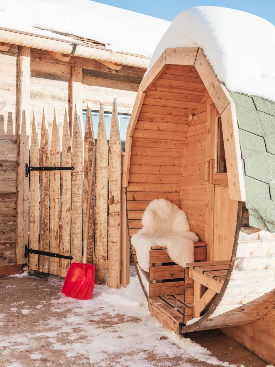 Hotel Rifugio Graziani Hütte San Vigilio Di Marebbe Esterno foto